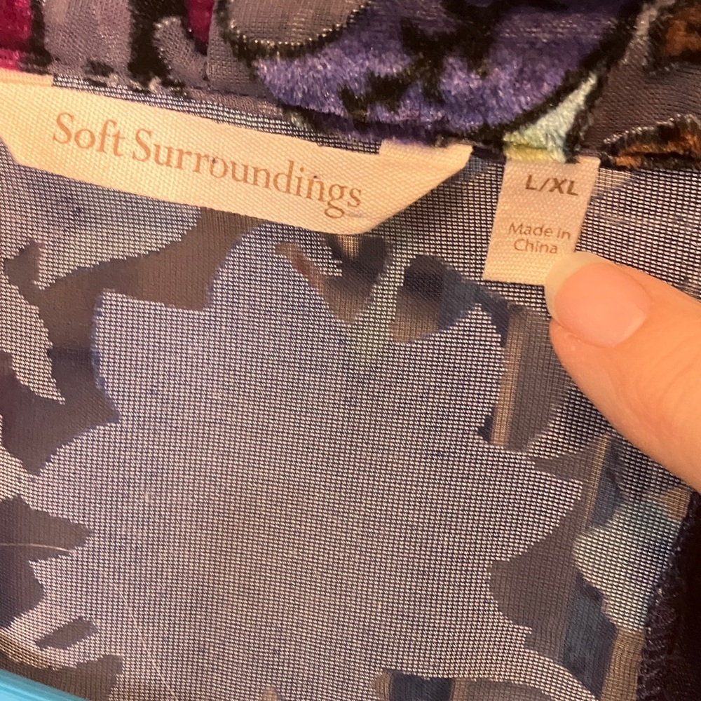 Soft Surroundings Purple and Black Velvet Kimono - Picture 6 of 8